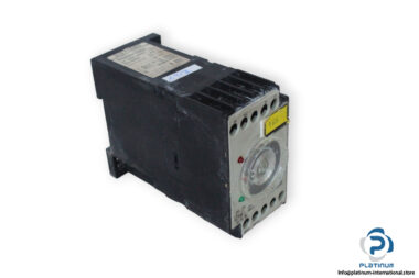 siemens-7PU2040-1AN23-on-delay-timer-relay-(used)