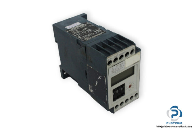 siemens-7PU3340-2BB34-timer-relay-(used)