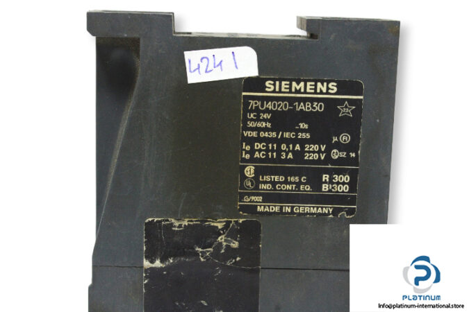 siemens-7pu4020-1ab30-time-delay-relayused-2