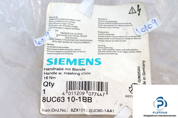 siemens-8UC63-10-1BB-handle-with-masking-plate-(new)-1