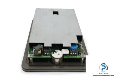 SIEMENS-CERBERUS-CT4-01-B2Q-242-FIRE-CONTROL-PANEL3_675x450.jpg