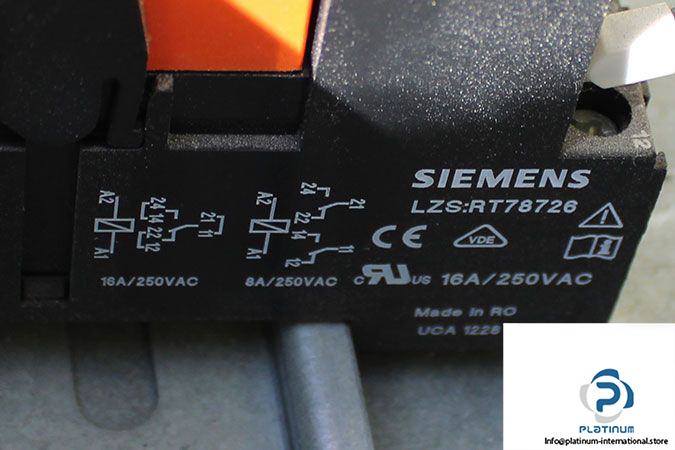 siemens-lzsrt78726-plug-in-socket-1