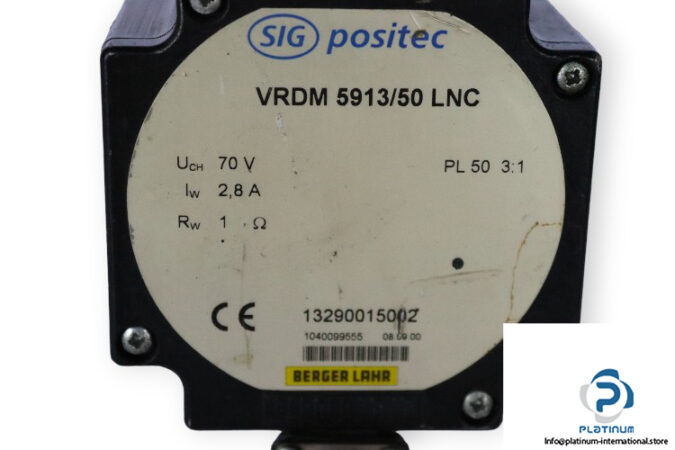 sig-VRDM-5913_50-LNC-stepping-motor-(used)-2