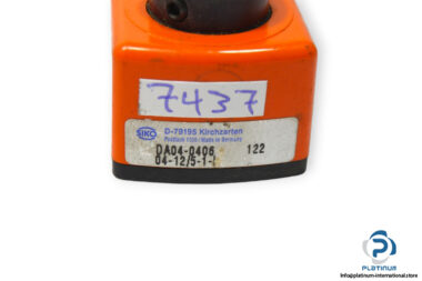 siko-DA04-0406-04-12_5-1-I-digital-position-indicator-(used)-1