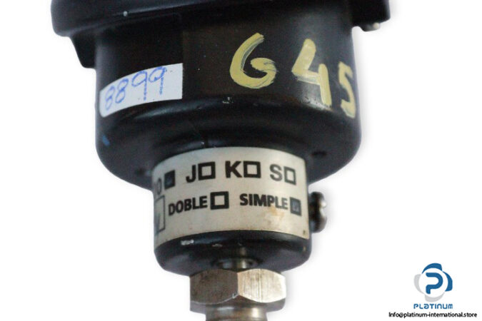 simple-pt100-l48-d2.4-temperature-sensor-(used)-2