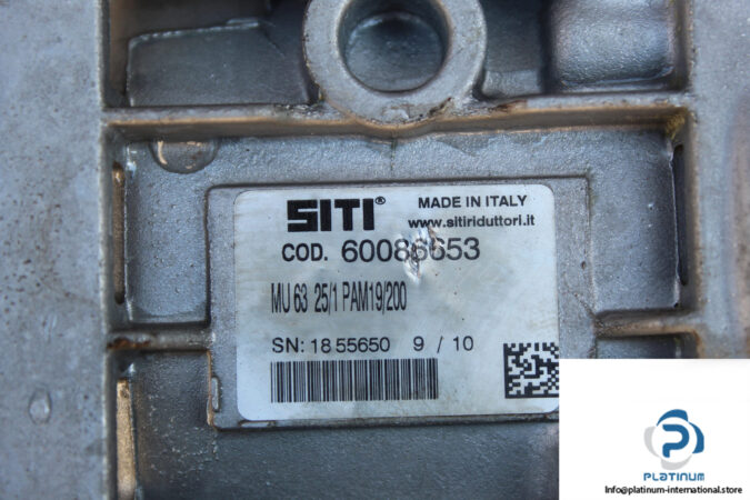 siti-mu63-25_1-pam19_200-worm-gearbox-1