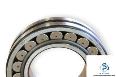 skf-22211-EK_C3-spherical-roller-bearing-1