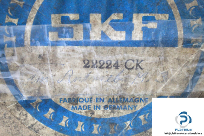 skf-22224-CK-spherical-roller-bearing-(new)-(carton)-1