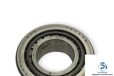 skf-32206-B-tapered-roller-bearing-(used)-1