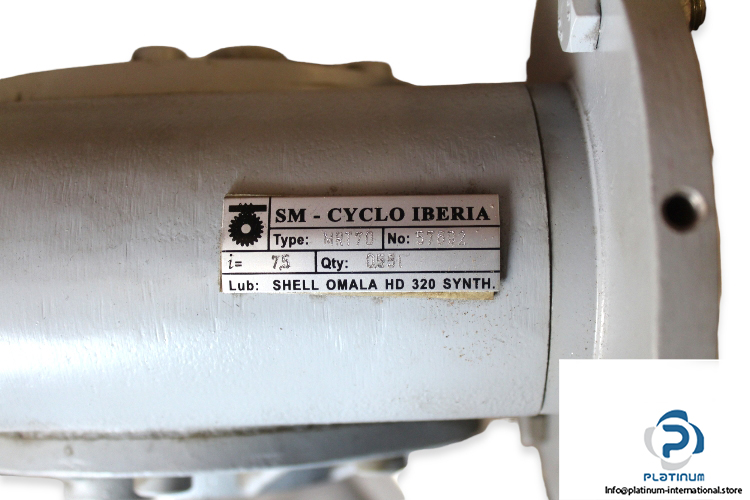 sm-cyclo-iberia-mrt70-worm-gearbox-ratio-7-5-1-2