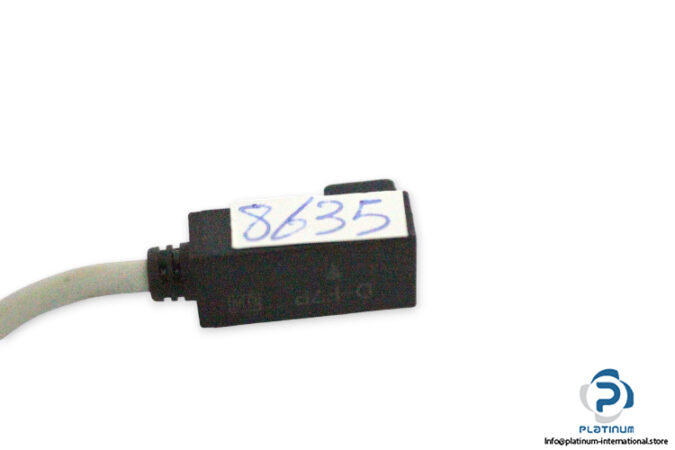 smc-D-F7P-solid-state-auto-switch-(new)-1