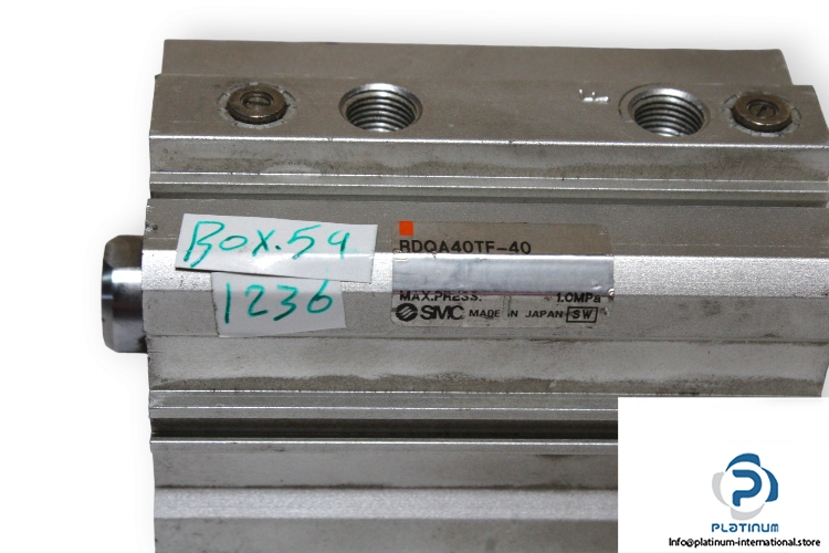 smc-RDQA40TF-40-compact-cylinder-(used)-1