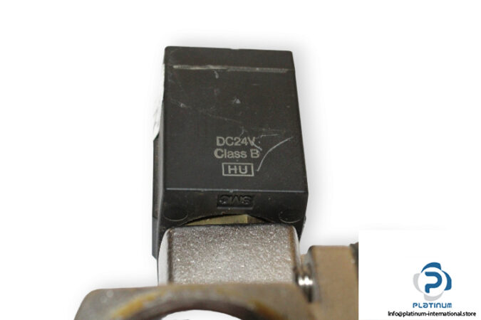 smc-VXD2260G-X21-single-solenoid-valve-used-3