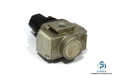 smc-ar20-02bm-pressure-regulator-2