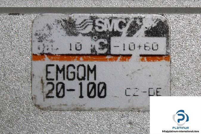 smc-emgqm20-100-compact-guide-cylinder-2
