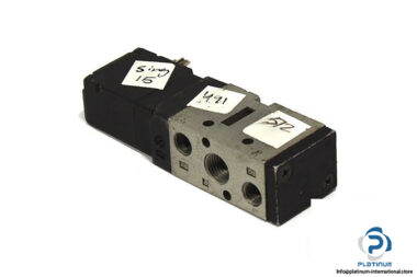 smc-evf3133-4yob-02f-single-solenoid-valve-1