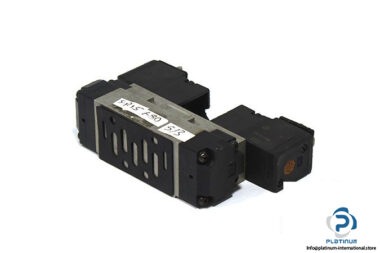 smc-evs7-6-fjg-d-double-solenoid-valve-2