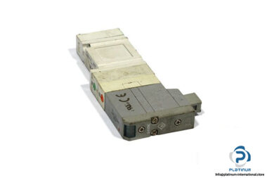 smc-sv1200-5fu-solenoid-valve-1