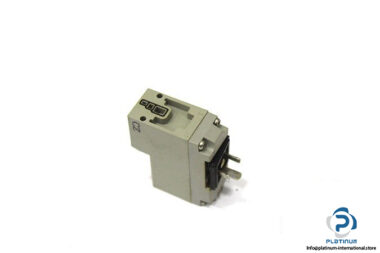 smc-SY115-5YO-solenoid-pneumatic-valve