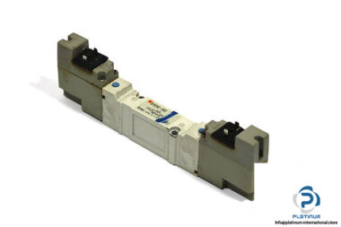 smc-SY5240-5DZ-double-solenoid-valve