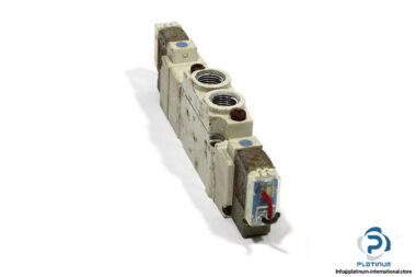 smc-SY5320-5G-01-double-solenoid-valve