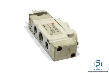 smc-sy7120-5lz-02-single-solenoid-valve-1