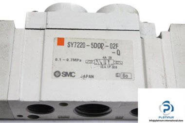 smc-sy7220-5dod-02f-q-double-solenoid-valve-2