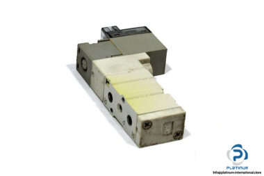 smc-syj3120-5loz-m3-single-solenoid-valve-1