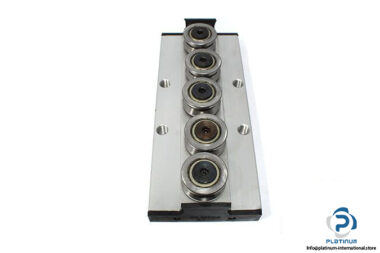 sne-sgb35-uu-bearing-slide-block-1