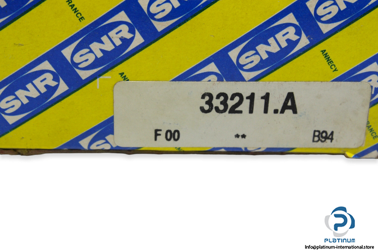 snr-33211-a-tapered-roller-bearing-1