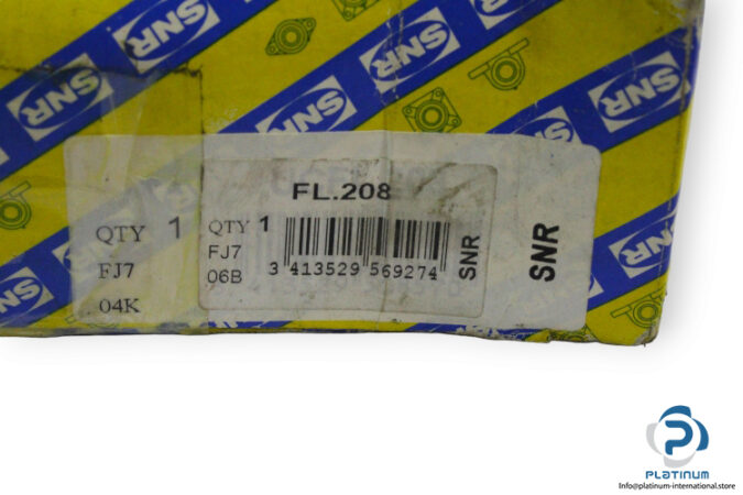 snr-FL-208-oval-flange-ball-bearing-unit-(new)-(carton)-1