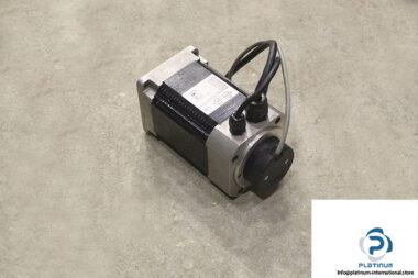 speeder-motion-mb082ga670-servo-motor-1