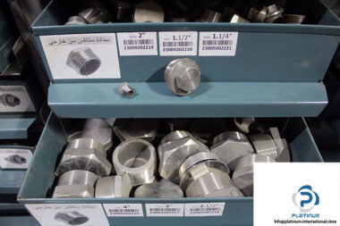 stainless-steel-threaded-plug-1