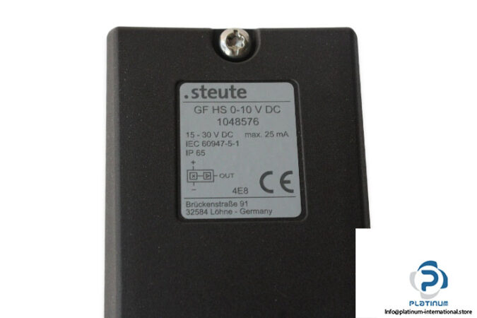 steute-gf-hs-0-10-v-dc-1048576-foot-switch-with-metal-enclosure-1