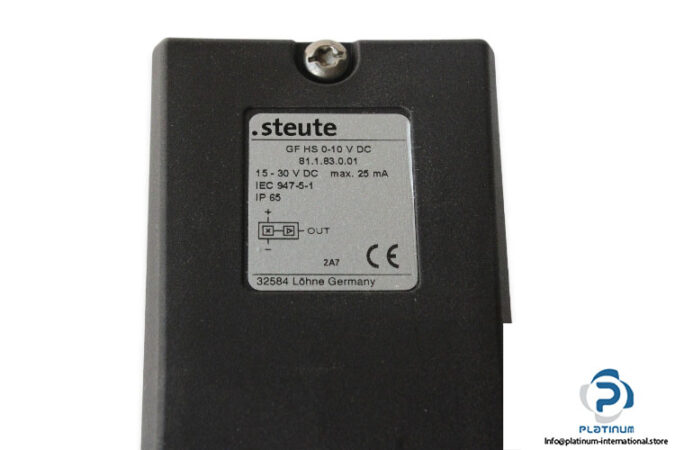 steute-gf-hs-0-10-v-dc-81183001-foot-switch-with-metal-enclosure-1