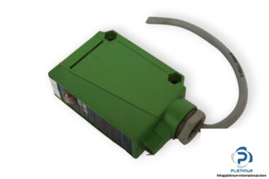sunx-VF-M10D-3-photoelectric-sensor-(used)