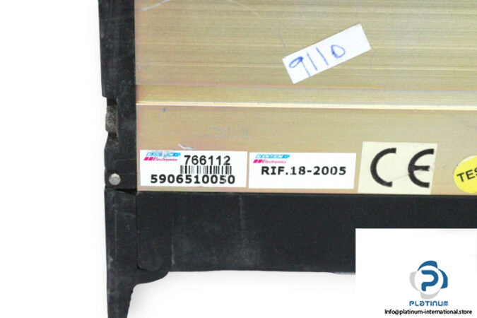 system-electronics-RIF.18-2005-quad-remote-step-driver-(used)-1