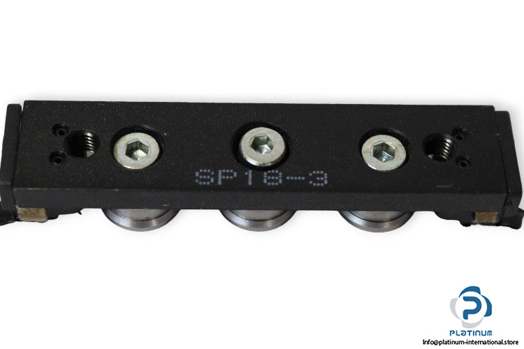 t-race-SP18-3-linear-roller-bearing-(new)-1