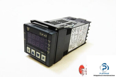 TECNOLOGIC-TLK43-HRRR-S-DIGITAL-ELECTRONIC-CONTROLLER_675x450.jpg