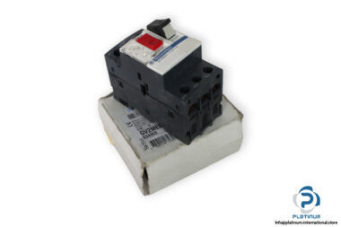 telemecanique-GV2M05-motor-circuit-breaker-(New)