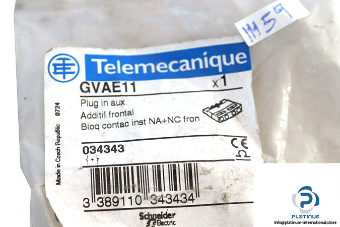 telemecanique-GVAE11-auxiliary-contact-block-(New)-1