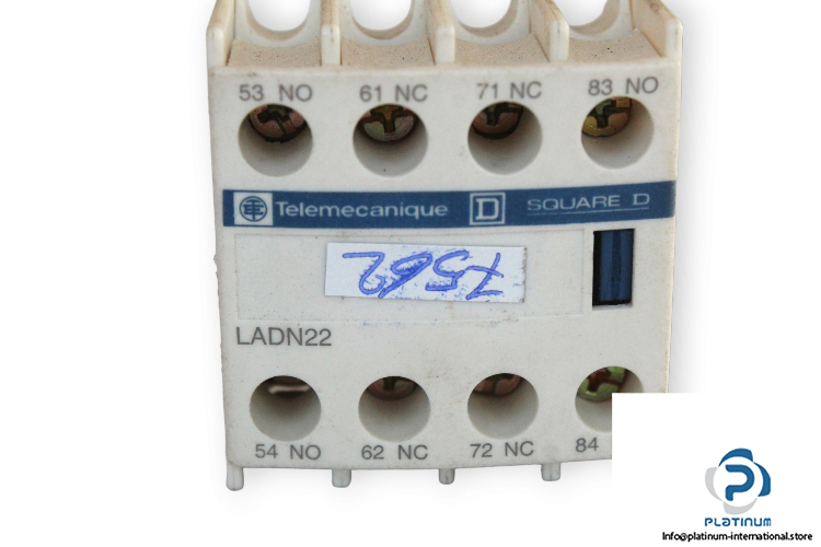 telemecanique-LADN22-auxiliary-contact-block-(used)-1