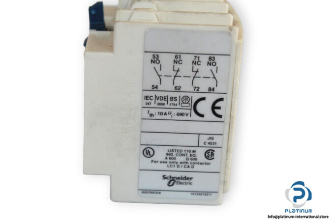 telemecanique-LADN22-auxiliary-contact-block-(used)-2