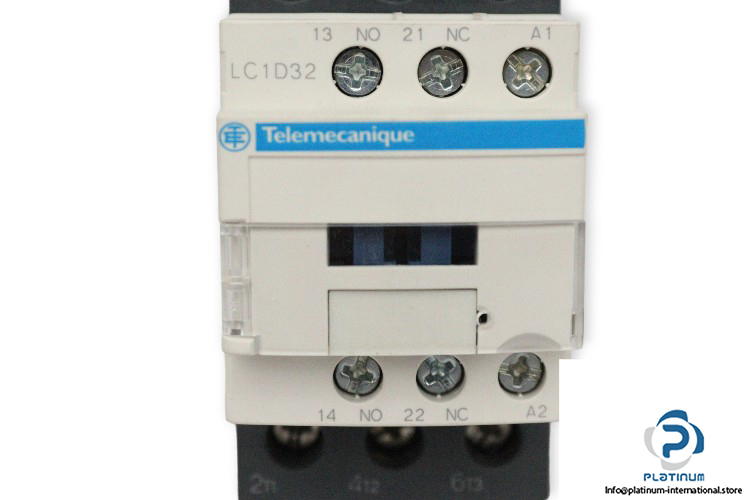 telemecanique-LC1D32B7-contactor-(new)-1