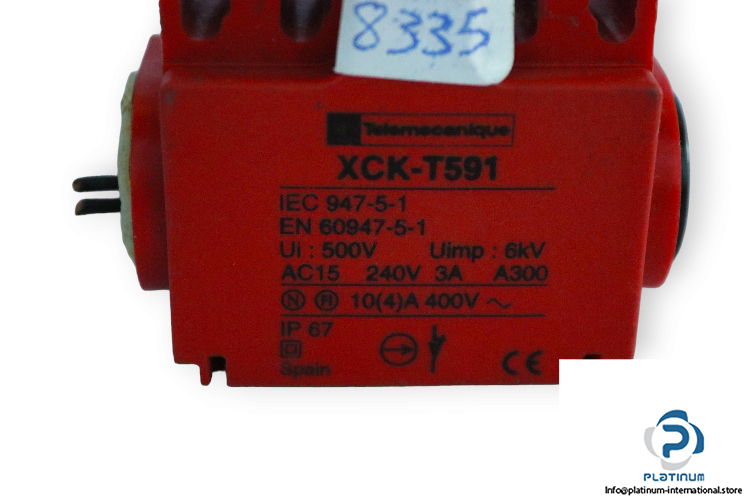 telemecanique-XCK-T591-limit-switch-(used)-1