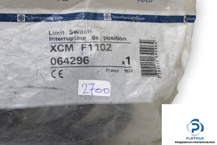 telemecanique-XCM-F1102-limit-switch-(new)-1