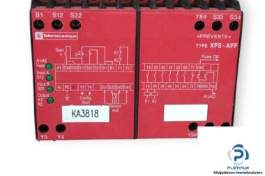 telemecanique-XPS-APF-safety-relay-(used)-1