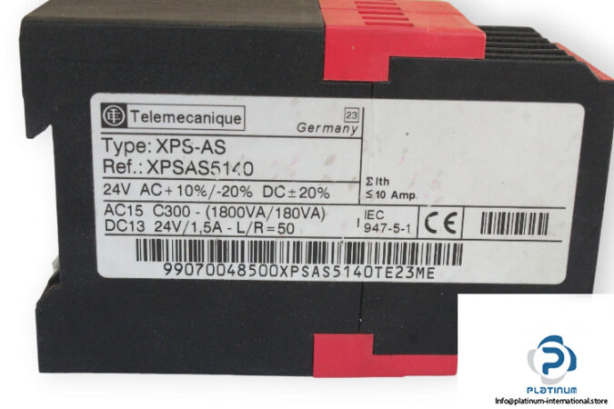 telemecanique-XPSAS5140-emergency-stop-and-limit-switch-monitor-(new)-2