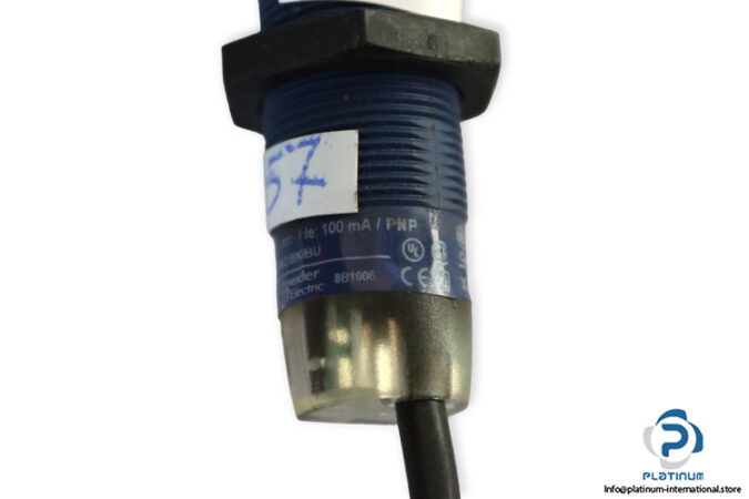 telemecanique-XUB0-APSN-L2-multimode-sensor-(Used)-2