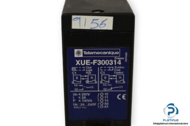 telemecanique-XUE-F300314-photoelectric-sensor-used